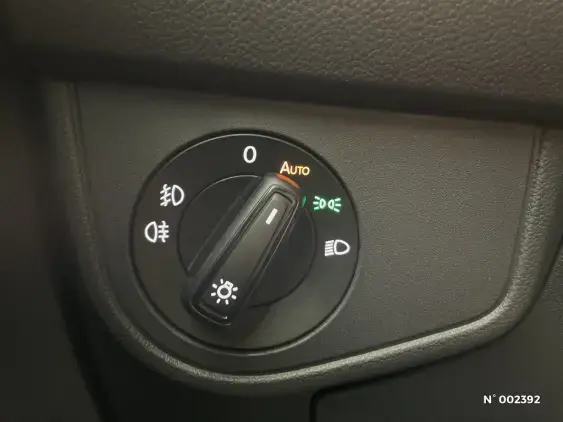 VOLKSWAGEN POLO V - voiture d'occasion - Photo 13