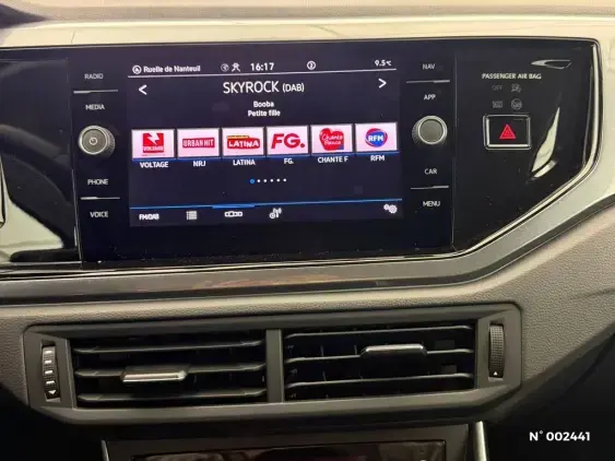 VOLKSWAGEN POLO V - voiture d'occasion - Photo 2