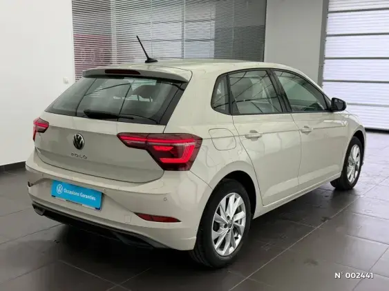 VOLKSWAGEN POLO V - voiture d'occasion - Photo 10