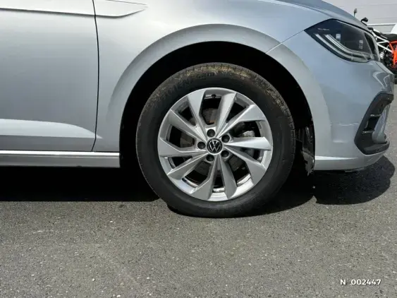 VOLKSWAGEN POLO V - voiture d'occasion - Photo 5