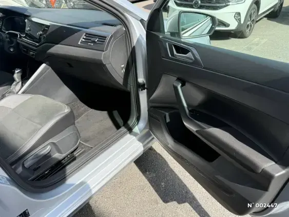 VOLKSWAGEN POLO V - voiture d'occasion - Photo 15