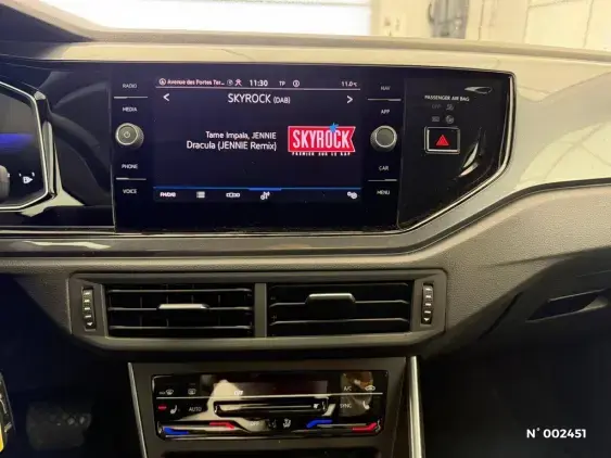 VOLKSWAGEN POLO V - voiture d'occasion - Photo 2