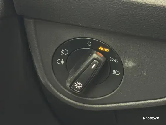 VOLKSWAGEN POLO V - voiture d'occasion - Photo 20