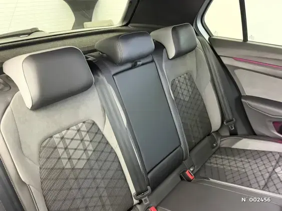 VOLKSWAGEN GOLF V - voiture d'occasion - Photo 9