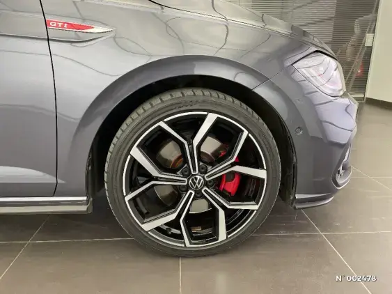 VOLKSWAGEN POLO V - voiture d'occasion - Photo 6