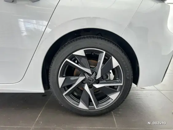PEUGEOT 308 SW III - voiture d'occasion - Photo 18