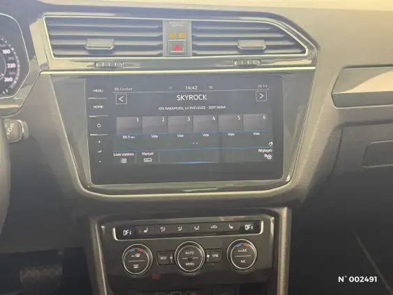 VOLKSWAGEN TIGUAN III - voiture d'occasion - Photo 2