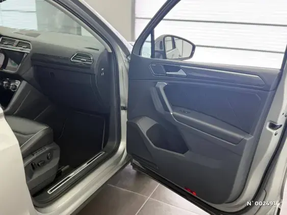 VOLKSWAGEN TIGUAN III - voiture d'occasion - Photo 15