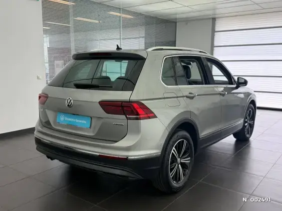 VOLKSWAGEN TIGUAN III - voiture d'occasion - Photo 10