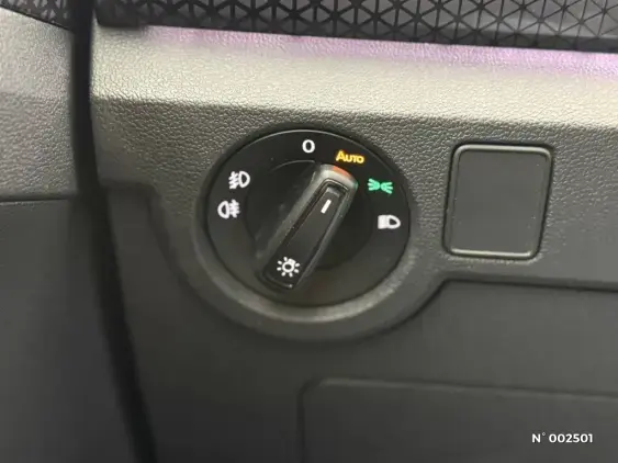 VOLKSWAGEN T-CROSS - voiture d'occasion - Photo 21