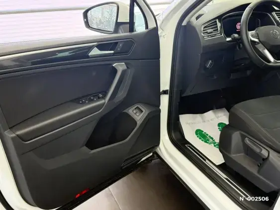 VOLKSWAGEN TIGUAN III - voiture d'occasion - Photo 14