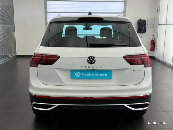 VOLKSWAGEN TIGUAN III - voiture d'occasion - Photo 3