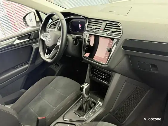 VOLKSWAGEN TIGUAN III - voiture d'occasion - Photo 11