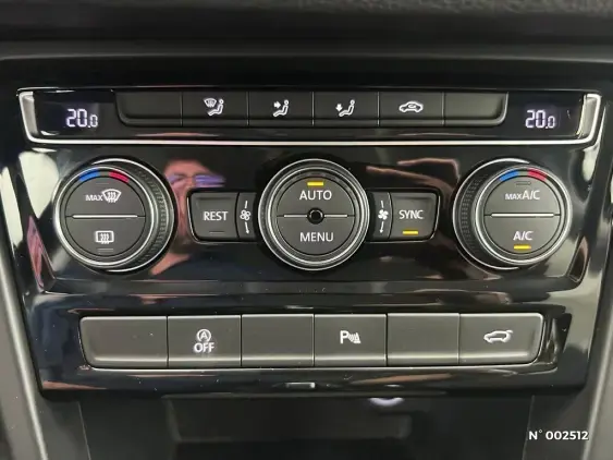 VOLKSWAGEN TOURAN - voiture d'occasion - Photo 23