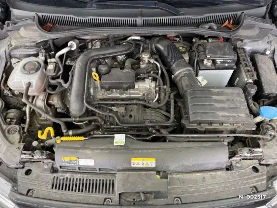 VOLKSWAGEN POLO V - voiture d'occasion - Photo 16