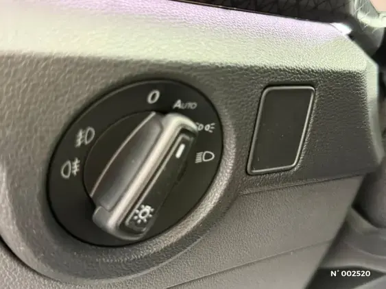 VOLKSWAGEN T-CROSS - voiture d'occasion - Photo 21