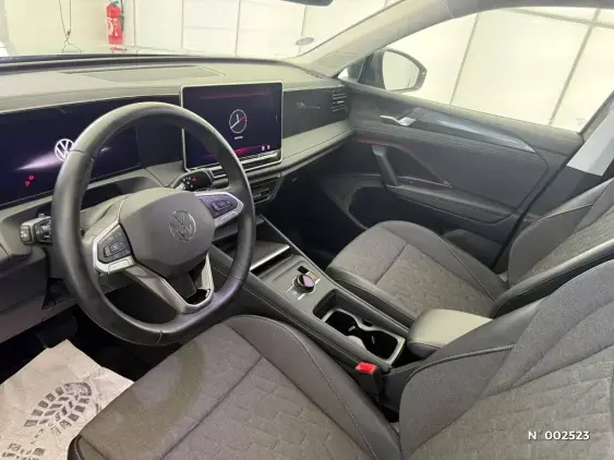 VOLKSWAGEN TIGUAN III - voiture d'occasion - Photo 4