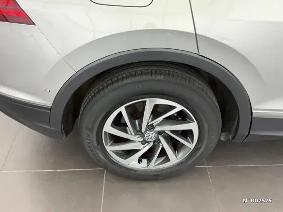 VOLKSWAGEN TIGUAN III - voiture d'occasion - Photo 20