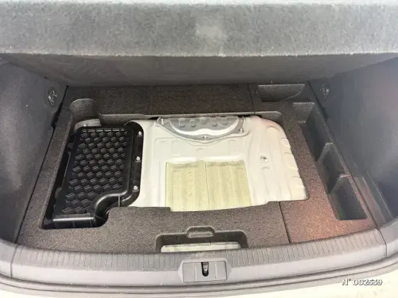 VOLKSWAGEN GOLF V - voiture d'occasion - Photo 16