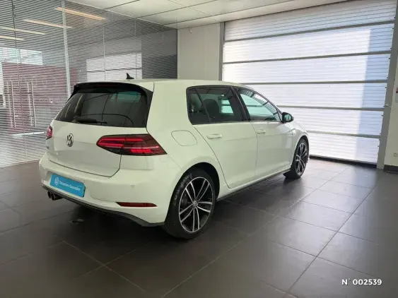 VOLKSWAGEN GOLF V - voiture d'occasion - Photo 10