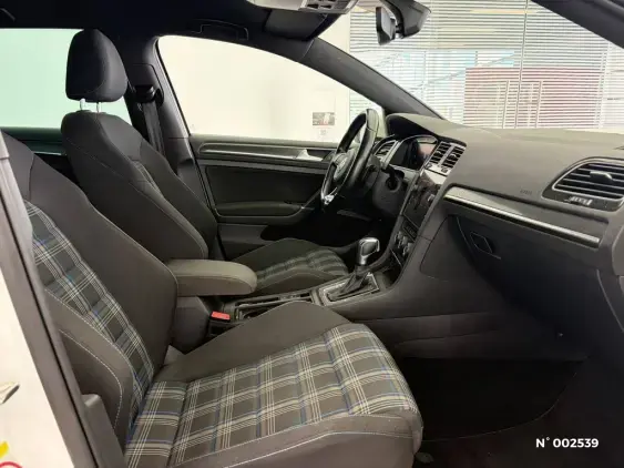 VOLKSWAGEN GOLF V - voiture d'occasion - Photo 11