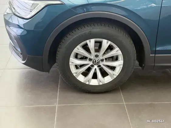 VOLKSWAGEN TIGUAN III - voiture d'occasion - Photo 18