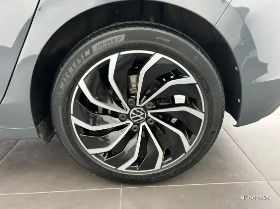VOLKSWAGEN GOLF V - voiture d'occasion - Photo 19