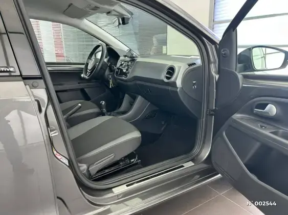 VOLKSWAGEN UP - voiture d'occasion - Photo 10