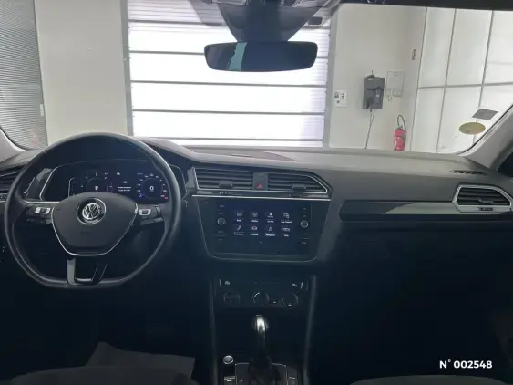 VOLKSWAGEN TIGUAN III - voiture d'occasion - Photo 2