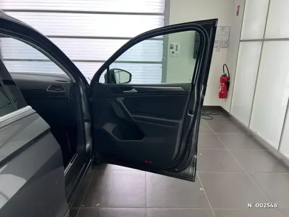 VOLKSWAGEN TIGUAN III - voiture d'occasion - Photo 16