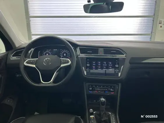 VOLKSWAGEN TIGUAN III - voiture d'occasion - Photo 23