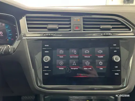 VOLKSWAGEN TIGUAN III - voiture d'occasion - Photo 8
