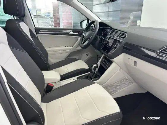 VOLKSWAGEN TIGUAN II - voiture d'occasion - Photo 4
