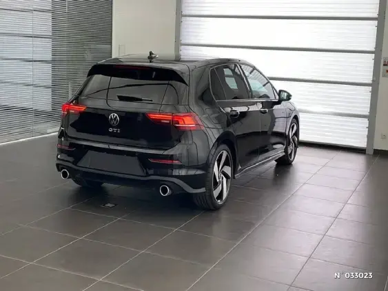 VOLKSWAGEN GOLF V - voiture d'occasion - Photo 4