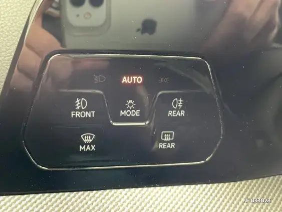 VOLKSWAGEN GOLF V - voiture d'occasion - Photo 23