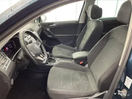 VOLKSWAGEN TIGUAN III - voiture d'occasion - Photo 19