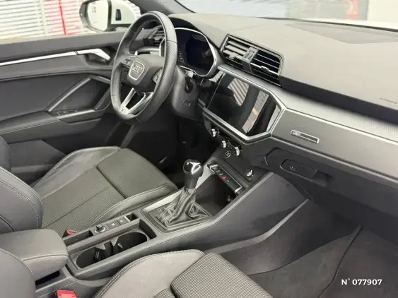 AUDI Q3 - voiture d'occasion - Photo 11