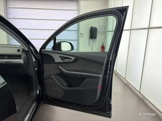 AUDI Q7 - voiture d'occasion - Photo 14