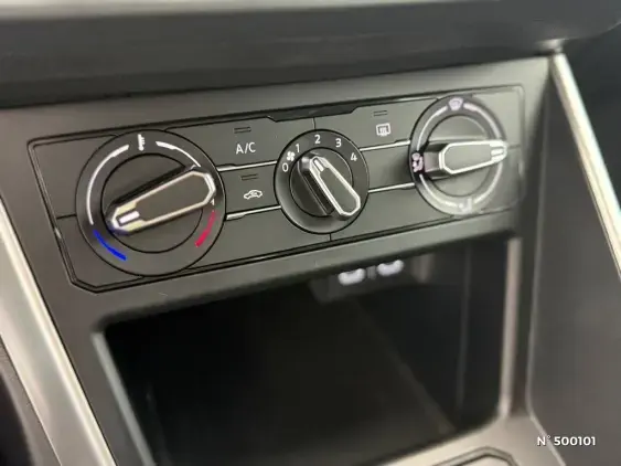 VOLKSWAGEN POLO V - voiture d'occasion - Photo 18