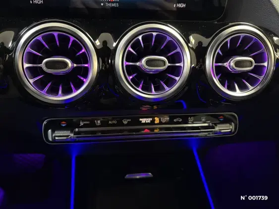 MERCEDES GLA II - voiture d'occasion - Photo 32