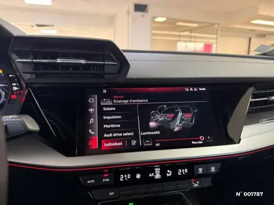 AUDI A3 SPORTBACK IV - voiture d'occasion - Photo 40