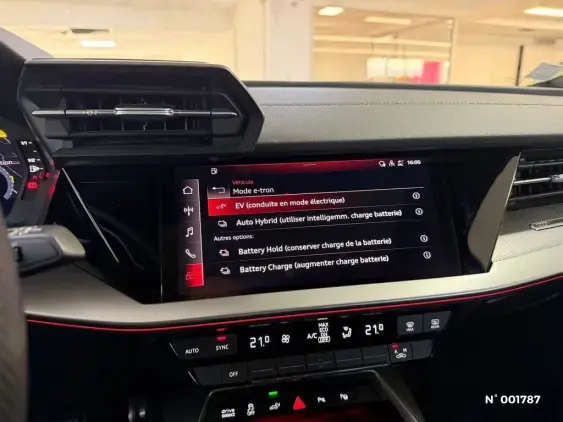 AUDI A3 SPORTBACK IV - voiture d'occasion - Photo 44