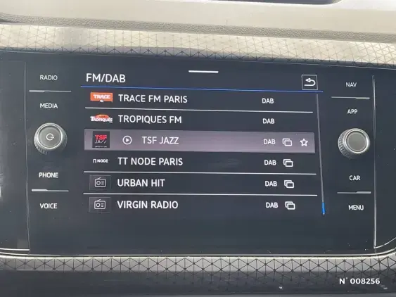 VOLKSWAGEN T-CROSS - voiture d'occasion - Photo 29