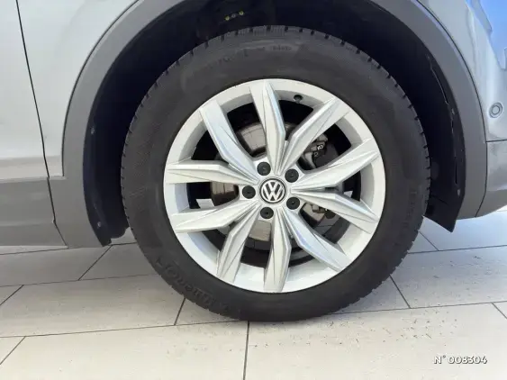 VOLKSWAGEN TIGUAN III - voiture d'occasion - Photo 17