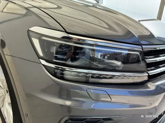 VOLKSWAGEN TIGUAN III - voiture d'occasion - Photo 10