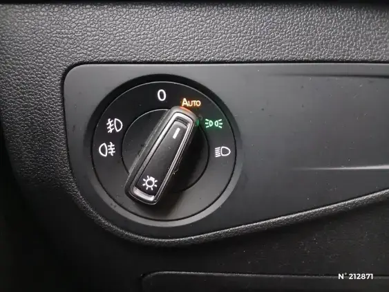VOLKSWAGEN TIGUAN II - voiture d'occasion - Photo 15