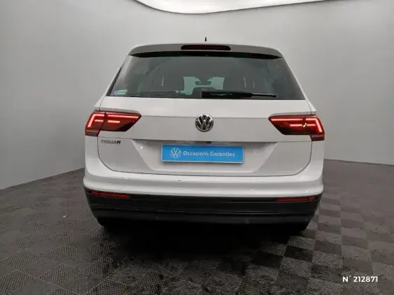 VOLKSWAGEN TIGUAN II - voiture d'occasion - Photo 6