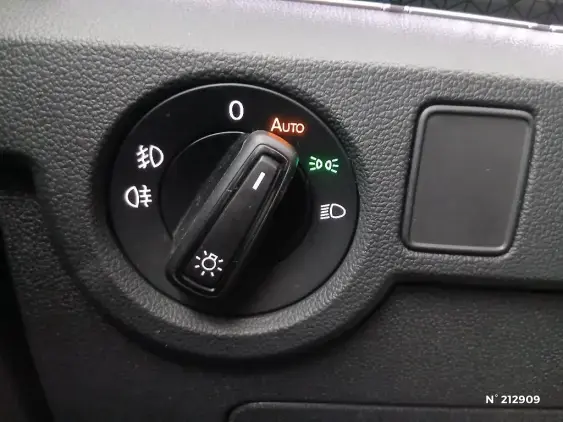 VOLKSWAGEN T-CROSS - voiture d'occasion - Photo 15