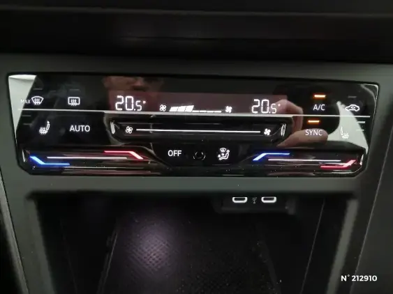 VOLKSWAGEN POLO VI - voiture d'occasion - Photo 25