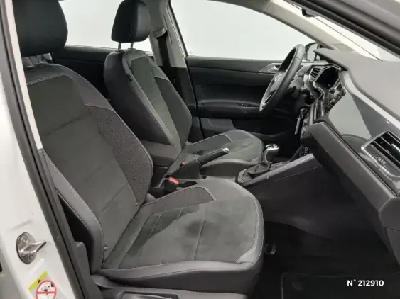 VOLKSWAGEN POLO VI - voiture d'occasion - Photo 10